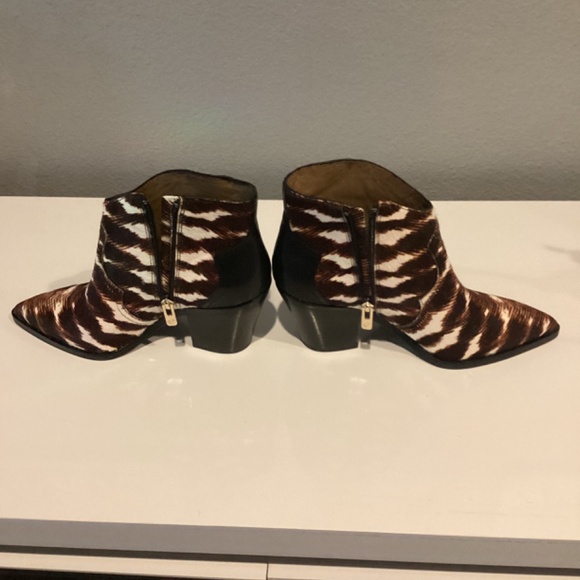 Western Booties- Ankle Boots - Picture 3 of 16